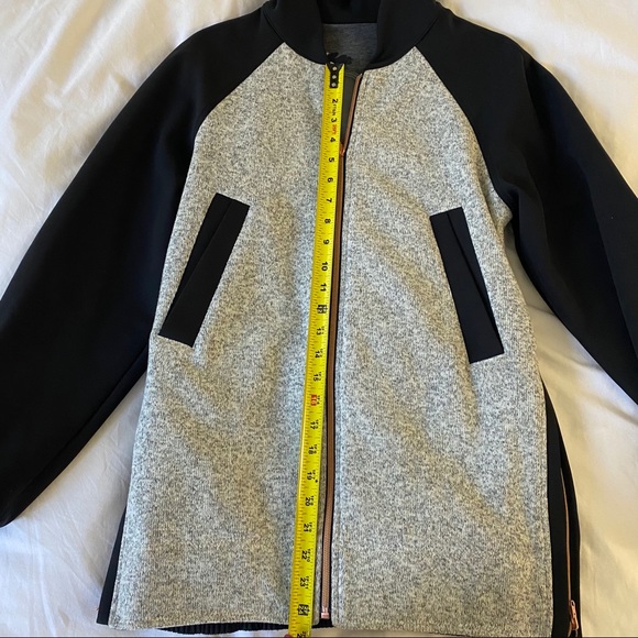 RARE Lululemon Reversible Print Bomber Jacket - Picture 8 of 10